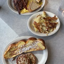 Pioneer Diner - Challah French toast and sausage