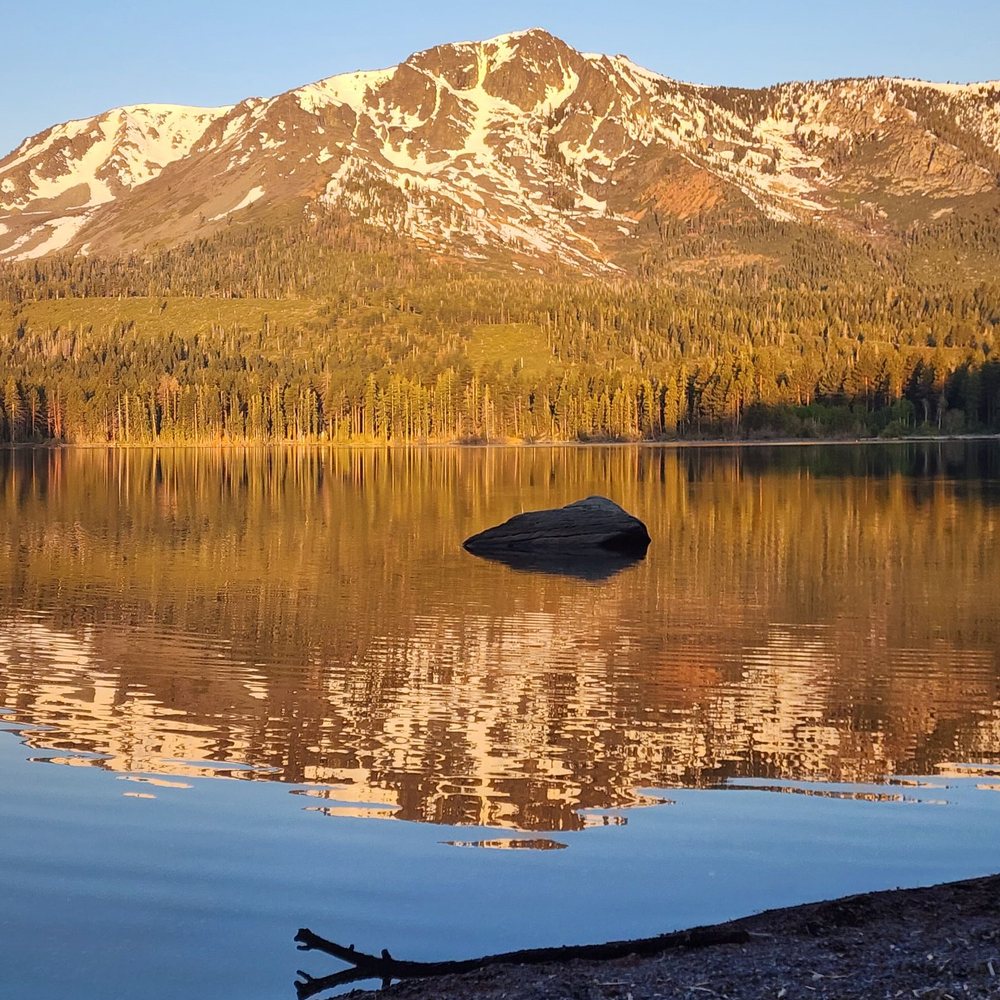 Fallen Leaf Campground - Catching the Sunrise at Fallen Leaf Lake. - Campgrounds Near Me - South Lake Tahoe, California Fallen Leaf Campground - Catching the Sunrise at Fallen Leaf Lake. - Campgrounds Near Me - South Lake Tahoe, California