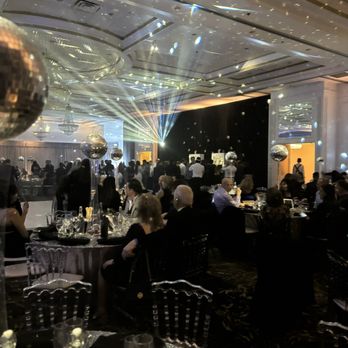Plaza Volare - Party & Event Planning Near Me - Saint-Laurent, Quebec Plaza Volare - Party & Event Planning Near Me - Saint-Laurent, Quebec