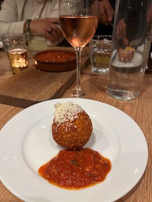 Boro6 Wine Bar by null