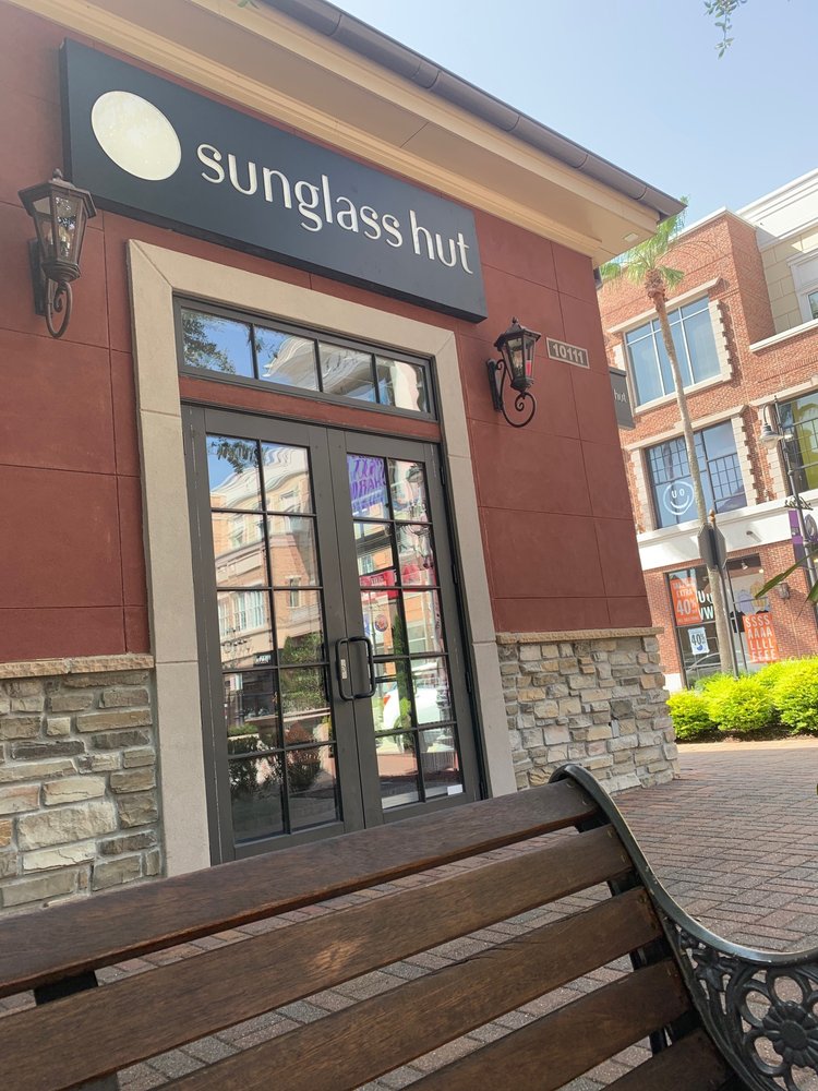 SUNGLASS HUT Updated August 2024 10111 Perkins Row, Baton Rouge