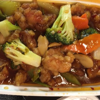 Lung Yan Chinese Restaurant - General Tso's chicken. I asked for extra broccoli. Oh well. Still delicious. - Chinese Near Me - Gillette, New Jersey Lung Yan Chinese Restaurant - General Tso's chicken. I asked for extra broccoli. Oh well. Still delicious. - Chinese Near Me - Gillette, New Jersey