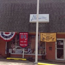 Pennant Shop