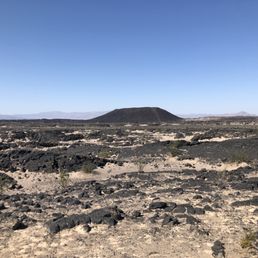 Amboy Crater Amboy Crater