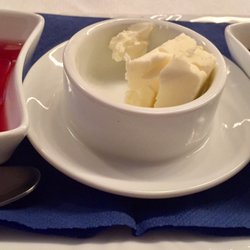 Oyster Bar - Bread & (useless) vinaigrette sauces