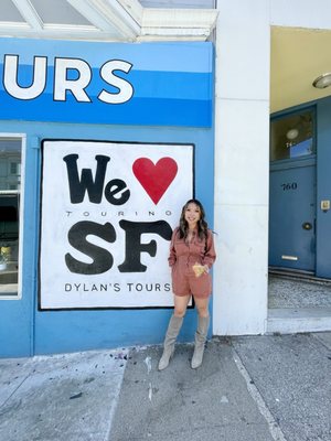 Dylan's Tours by null