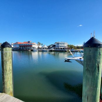 Shem Creek Park - Restaurants across Shem Creek - Parks Near Me - Mount Pleasant, South Carolina Shem Creek Park - Restaurants across Shem Creek - Parks Near Me - Mount Pleasant, South Carolina
