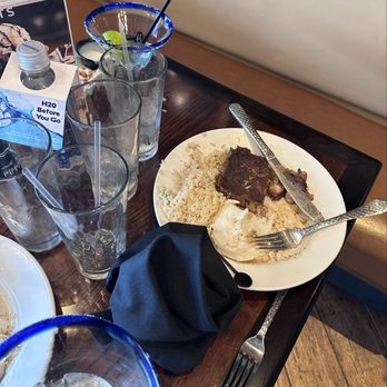 Longhorn Steakhouse - Unbussed table - Steakhouses Near Me - Detroit, Michigan