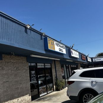 Ondo Coffee - Front of shop. Parking sucks. I wouldn't bring a big car to the lot - Coffee & Tea Near Me - Artesia, California Ondo Coffee - Front of shop. Parking sucks. I wouldn't bring a big car to the lot - Coffee & Tea Near Me - Artesia, California