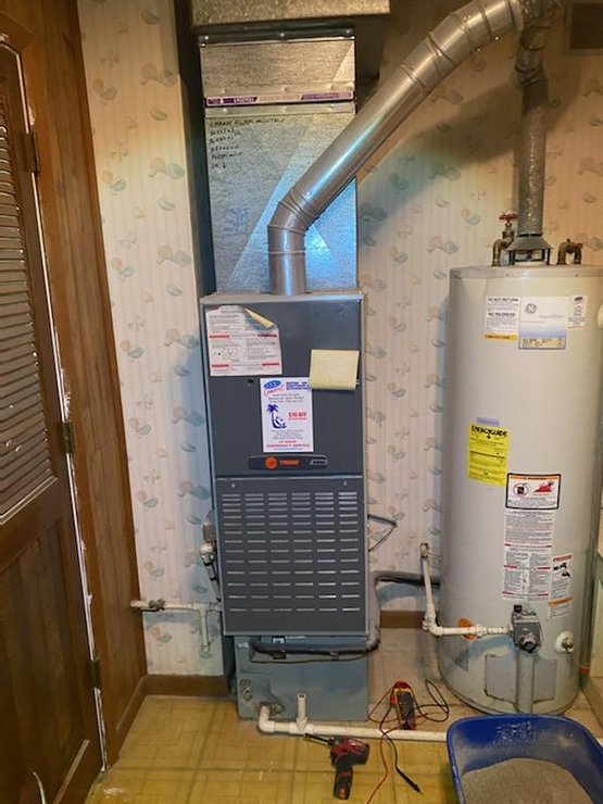 Slide of AAA Comfort Heating