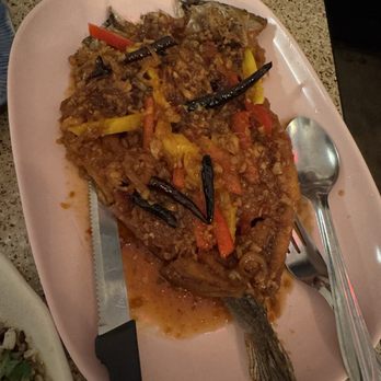 Holy Basil - Whole fried fish in 3 flavor sauce - Thai Near Me - Los Angeles, California Holy Basil - Whole fried fish in 3 flavor sauce - Thai Near Me - Los Angeles, California