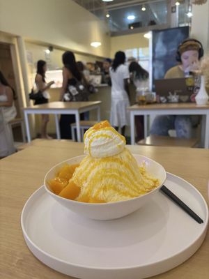 Hanamizuki Cafe by null