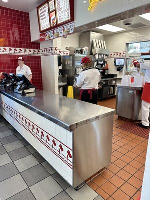 In-N-Out Burger by null