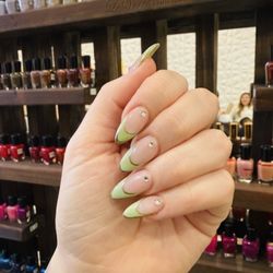 Eco Organic Nail Boutique