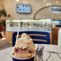 Freddo - Split scoop: Amarena and Philippine Coconut