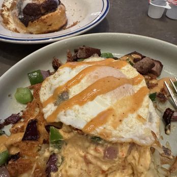 Countrypolitan Bar & Kitchen - New American Near Me - Nashville, Tennessee