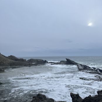 Thousand Steps Beach - Beaches Near Me - Laguna Beach, California