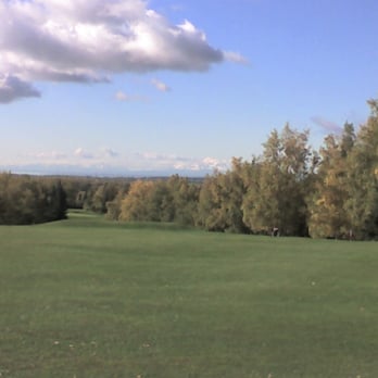 Moose Run Golf Course - Looking out towards downtown Anchorage & Mount Denali: Tee on hole #5, Moose Run Hill Course (Treo 650 photo) - Golf Near Me - Anchorage, Alaska