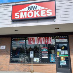 Dudes Smoke & Vape Best in Town - NW Smokes shop