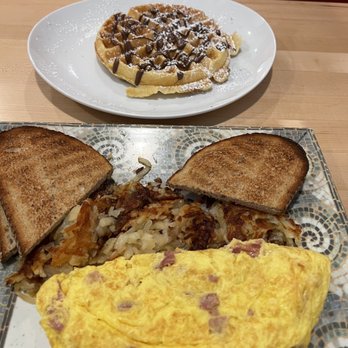 Yianni's Cafe - Belgian Waffle with Nutella & Egg Meat & Cheese Omelet - Breakfast & Brunch Near Me - Brigantine, New Jersey