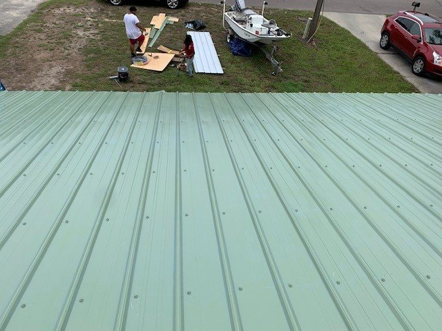 Slide of Hernandez Roofing