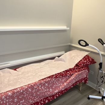 The Sabs Beauty Salon - Threading Services Near Me - Lindenhurst, Illinois The Sabs Beauty Salon - Threading Services Near Me - Lindenhurst, Illinois