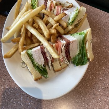Nevada Diner Restaurant - Turkey club - Diners Near Me - Bloomfield, New Jersey