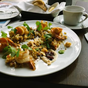 Luma - Shrimp with curried cauliflower, kamut cashew pilaf and raisin jam - Canadian (New) Near Me - Toronto, Ontario Luma - Shrimp with curried cauliflower, kamut cashew pilaf and raisin jam - Canadian (New) Near Me - Toronto, Ontario
