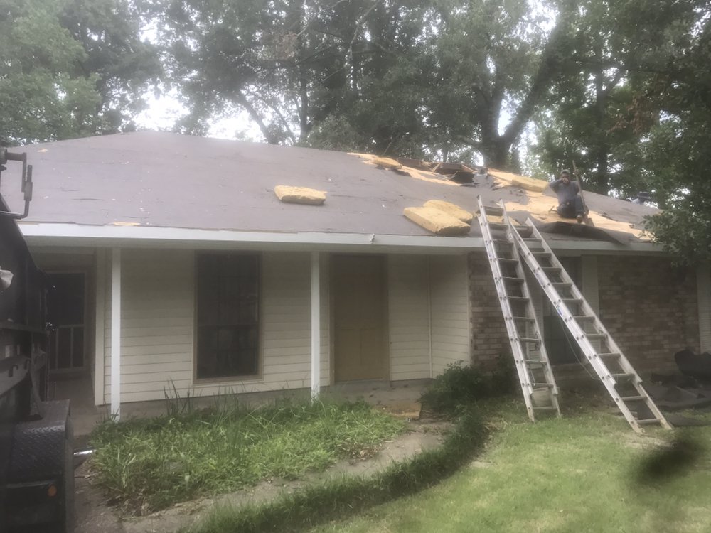 Slide of Mr. Joe & Son Roofing