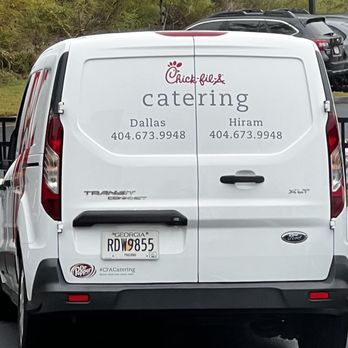 Chick-fil-A - ows the back of a white van - Fast Food Near Me - Dallas, Georgia Chick-fil-A - ows the back of a white van - Fast Food Near Me - Dallas, Georgia