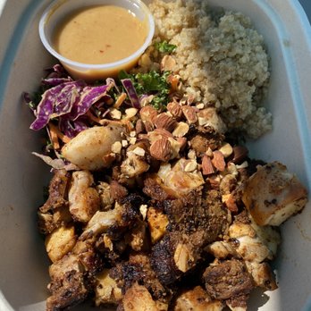 sweetgreen - Healthy Salads, Wraps, and Bowls - Roast chicken plate with quinoa, almonds, kale, slaw and honey mustard dressing for $16 - Salad Near Me - Greenbrae, California