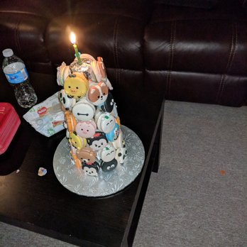 Daan Go Cake Lab - Desserts Near Me - Toronto, Ontario