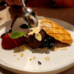 Maru Sushi & Grill - Dark Chocolate Truffle