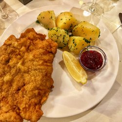 Braurestaurant Imlauer - Pork Schnitzel