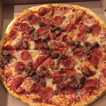 Big Bill's NY Pizza - Pizza Near Me - Centennial, Colorado