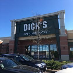DICK'S Sporting Goods