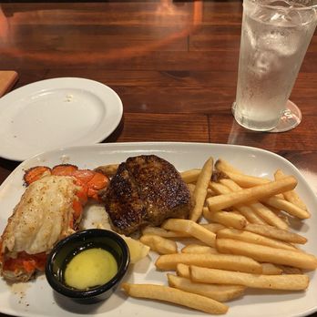 LongHorn Steakhouse - Steakhouses Near Me - Oviedo, Florida LongHorn Steakhouse - Steakhouses Near Me - Oviedo, Florida