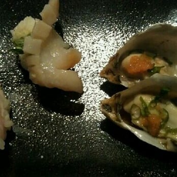 Sushi Sasabune - Amaebi, giant clam, and mini oysters - Sushi Bars Near Me - Honolulu, Hawaii