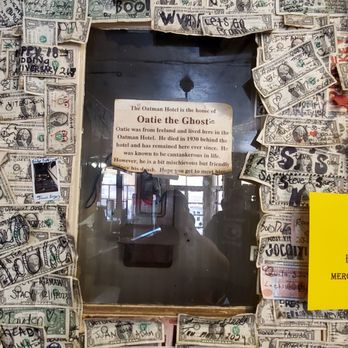 Oatman Hotel - American Near Me - Oatman, Arizona