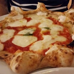 Checco Pizza - Star pizza with ricotta