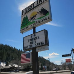First Inn of Pagosa - Make sure you note the "420 friendly" verbiage.