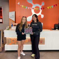 Orangetheory Fitness - Friends that sweat together, stay toegther! #fitbffs #fitnessjourney