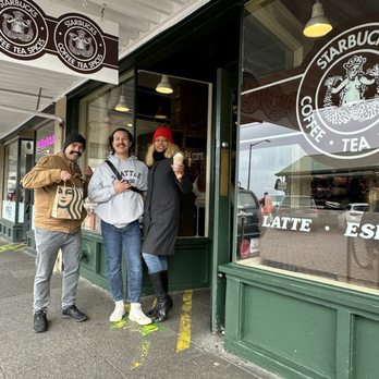Starbucks - Coffee & Tea Near Me - Seattle, Washington Starbucks - Coffee & Tea Near Me - Seattle, Washington