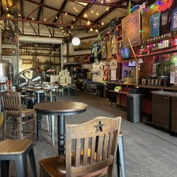 New South Brewing - Interior