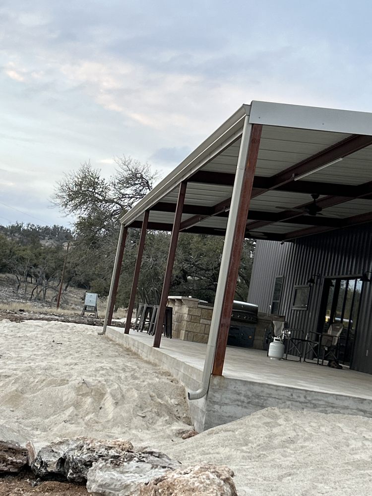 Slide of Gonzalez Seamless Rain Gutters