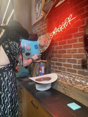 Kemo Sabe Jackson by null