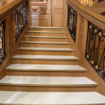 Titanic - The Exhibition - Grand Staircase - Museums Near Me - Charlotte, North Carolina Titanic - The Exhibition - Grand Staircase - Museums Near Me - Charlotte, North Carolina