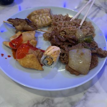 Uptown Buffet - Buffet food! - Buffets Near Me - Miami, Florida Uptown Buffet - Buffet food! - Buffets Near Me - Miami, Florida