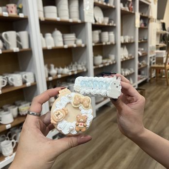 Hello Pottery - Paint-Your-Own Pottery Near Me - Irvine, California Hello Pottery - Paint-Your-Own Pottery Near Me - Irvine, California