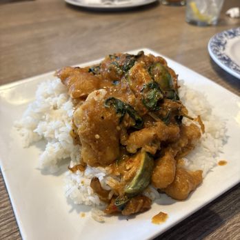 Cancoon Thai Restaurant - Chili Crispy Catfish Over Rice @yassiG - Thai Near Me - Bellflower, California